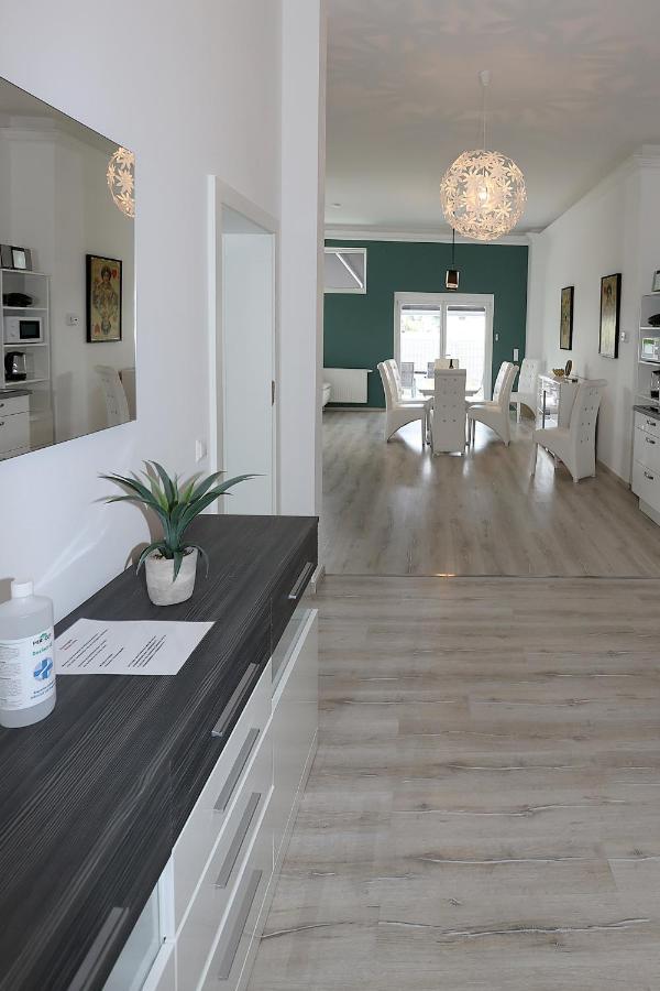 Exklusive Fw Mit 3 Sz Und Grosser Terrasse Gratkorn Exterior foto